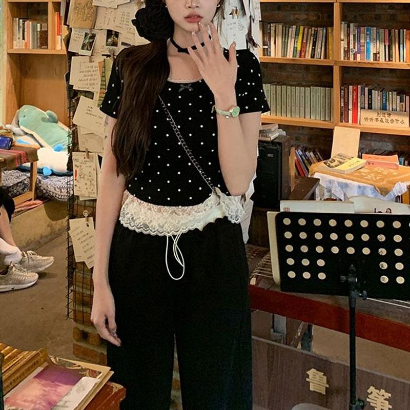 

Женские пуловеры в горошек с бантом, кружевной вставкой, летние, приталенные, с коротким рукавом, в нежном французском стиле, с круглым вырезом, новые S чёрный