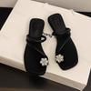 Fashion Summer Women Slippers Flower Fashion Flat Clip Toe Flip Flop Outdoor Rhinestones Non-slip Beach Slipper Female Square Toe Sandal