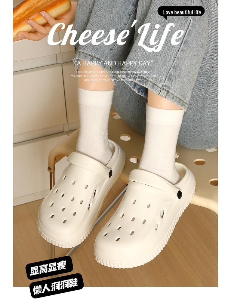 Crocs Women's Fashion Slip-Resistant Sandals with Soft Soles, Breathable, Versatile Two-Wear, Closed-Toe Design.