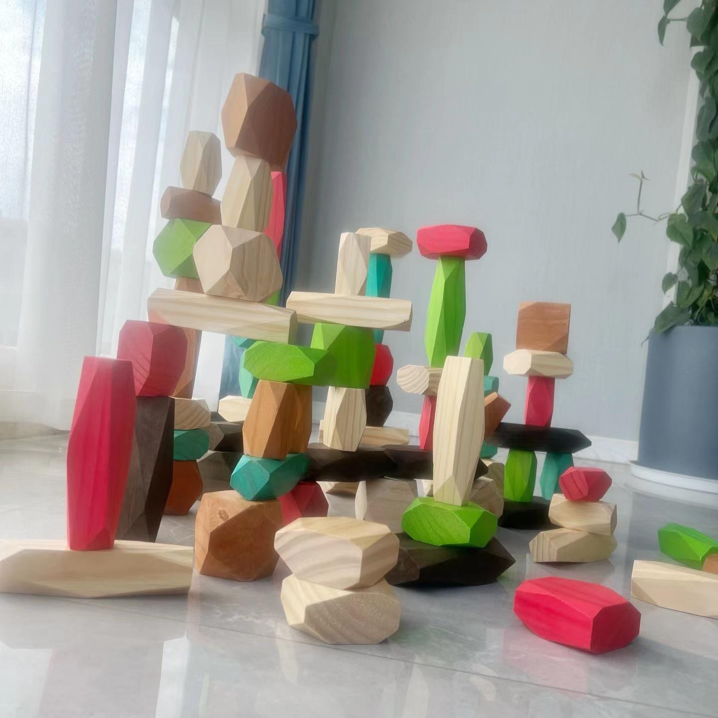 

220 штук Внутренние штабелируемые каменные блоки: Развивающие игрушки для младенцев и малышей