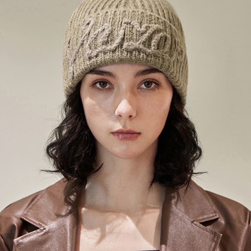 

VARZAR Vazal Handle Logo Beanie Khaki FREE