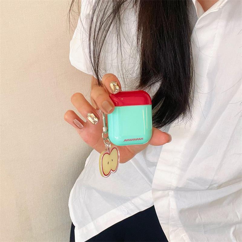 The ins-fresh color-block green AirPods Pro earphone case is compatible with Apple 1st/1st/1st Gen wireless Bluetooth protective cases
