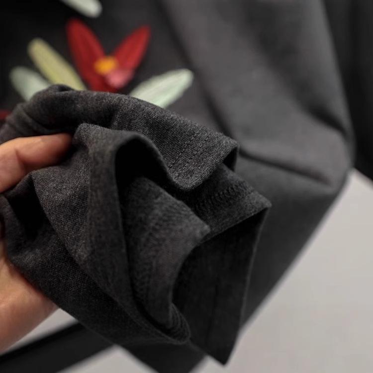 Stylish Spring Embroidered Short-Sleeve Women's Loose Slimming Round Neck T-Shirt