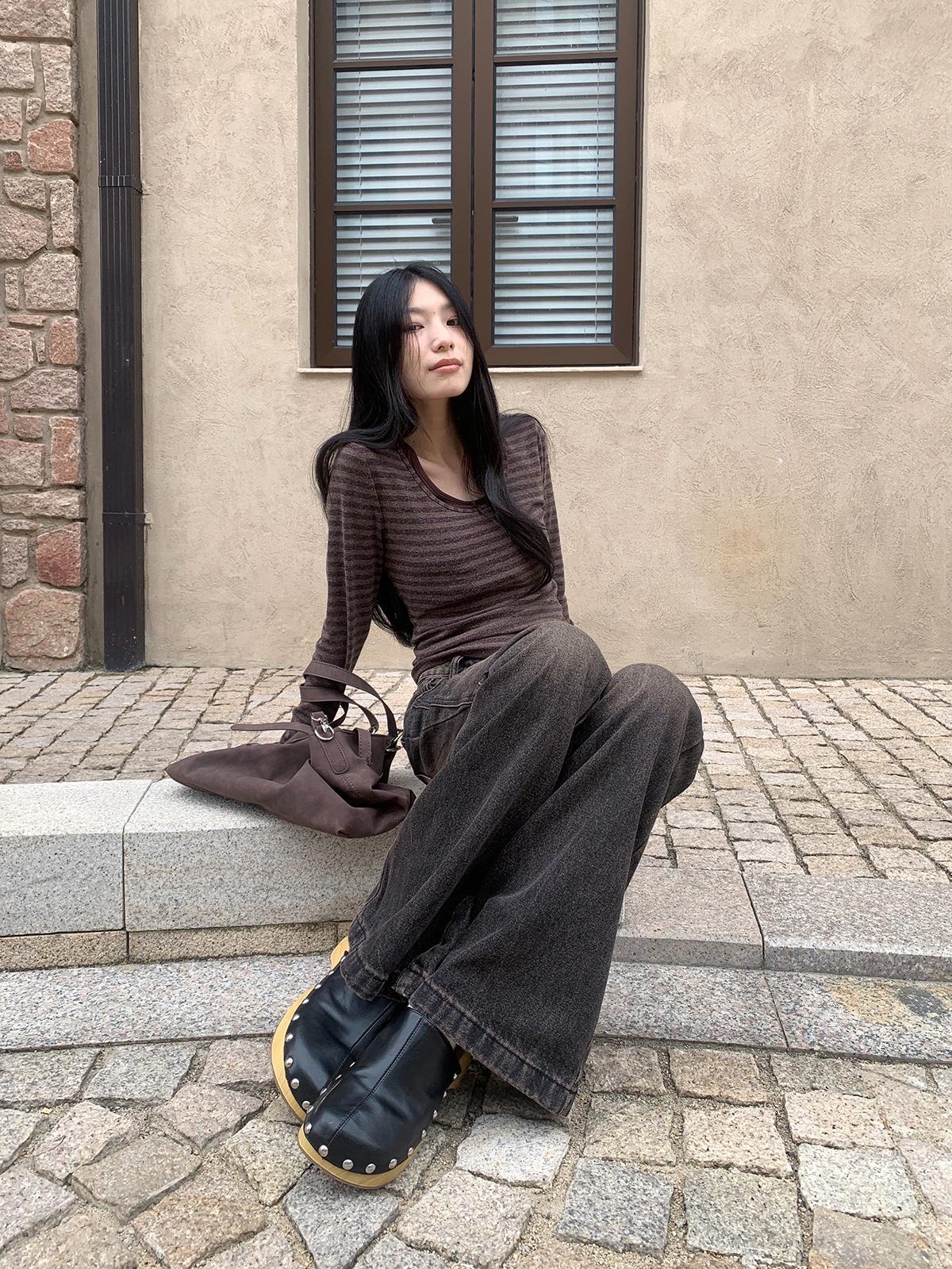 Layered Two-Piece Set: Striped U-Neck T-shirt + Padded Halter Top for Women, 2025 Autumn/Winter Collection. One Size