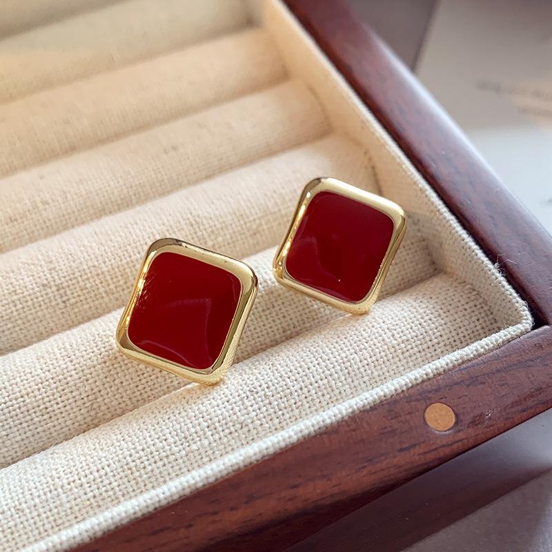 Silver Needle Ankola Red Oil Drop Square Earrings Casual Simple Daily Versatile Earrings Light Luxury Premium Earrings Women