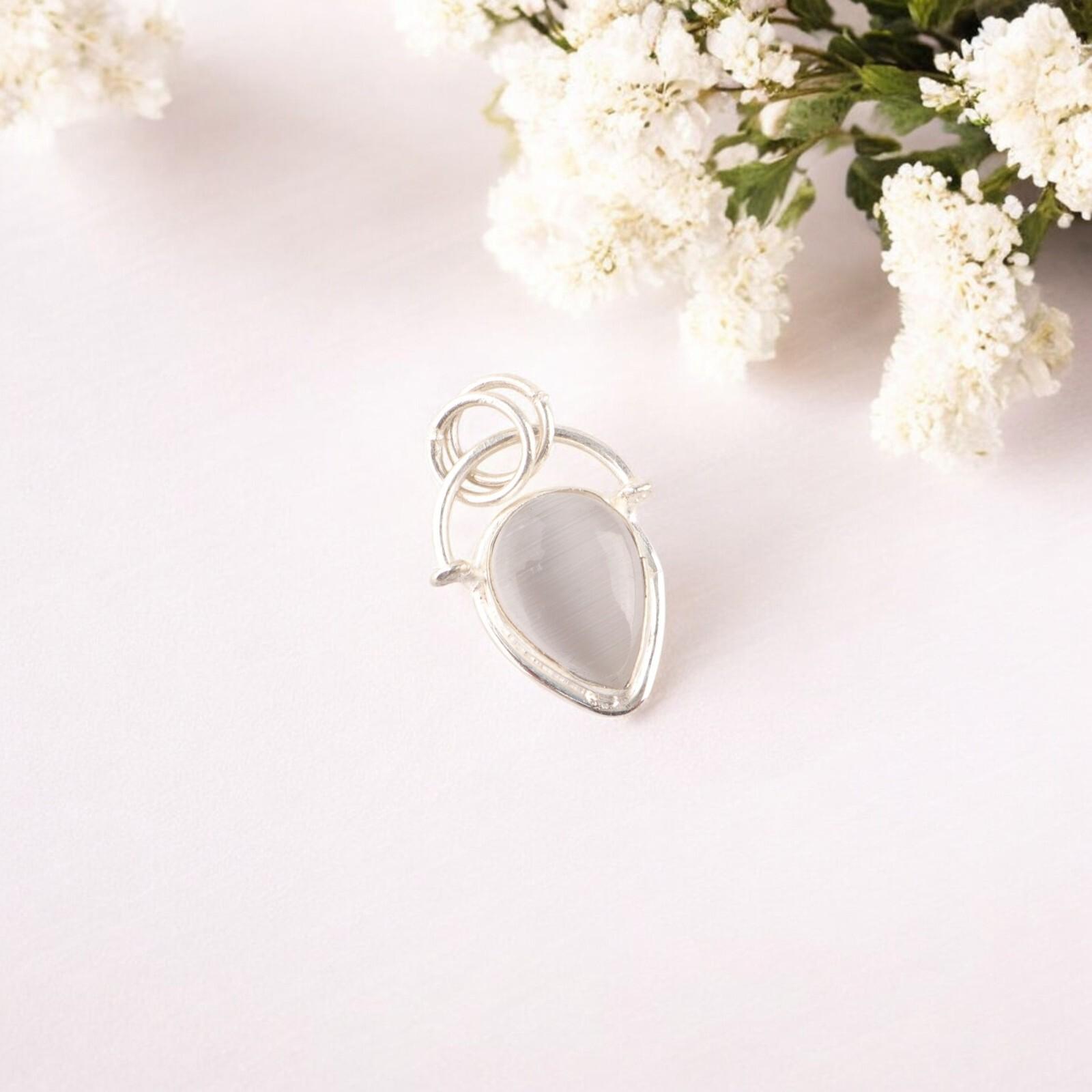 

Selenite Gemstone 925 Solid Silver Jewelry Handmade White Stone Chain Pendant PP-56-38