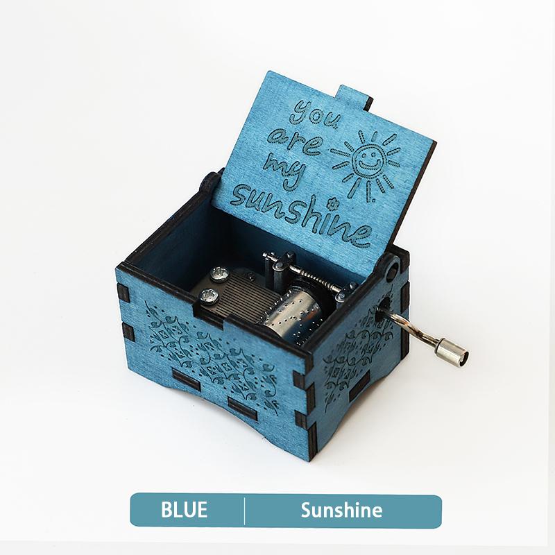 Wooden Music Box Figurine - Classical Carved Hand-Crank Musical Box, Craftsmanship Art Piece, Creative Gift Present