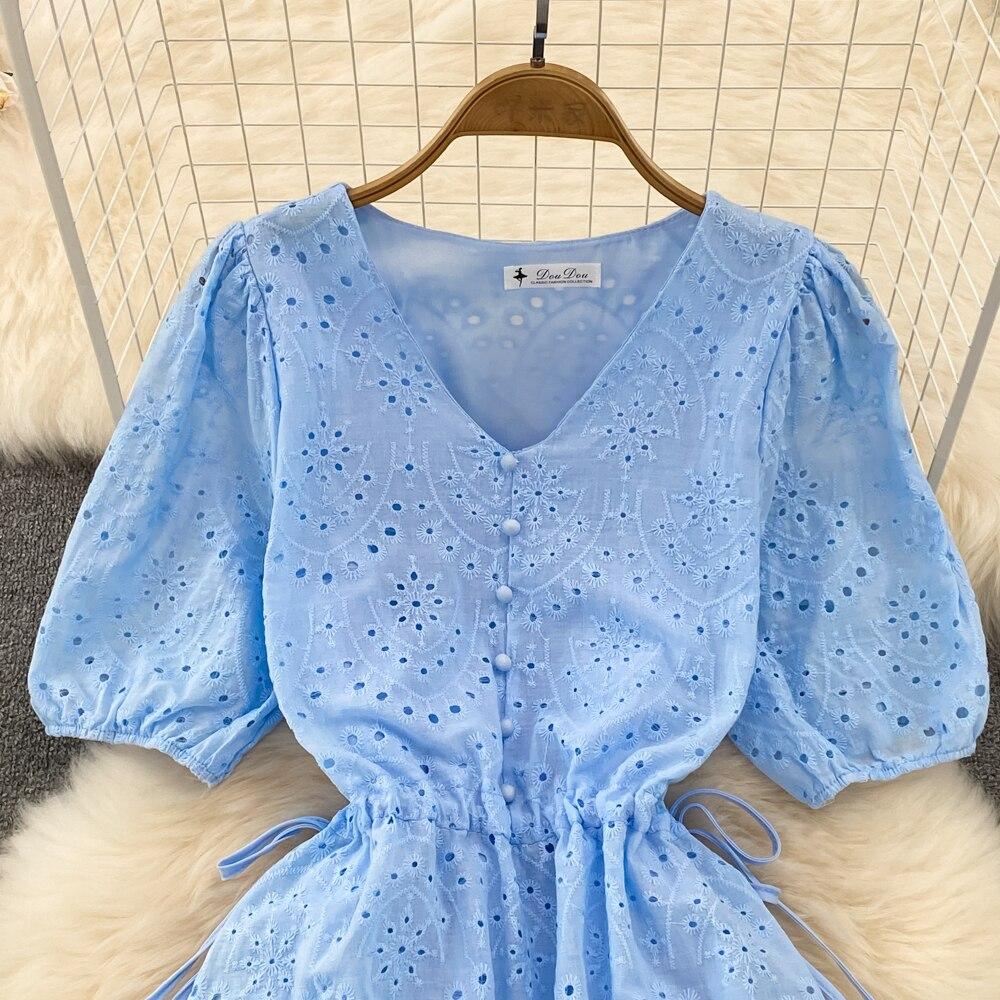 Summer Small Fresh Age-reducing Sweet Bubble Short-sleeved V-neck Hollow Embroidery Waist Tie Slim Dress Women