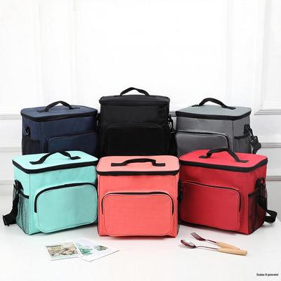 Tragbare isolierte Lunchtasche aus Oxford-Gewebe - Hand- und Schultertrageoption, ideal für Picknicks und den Außenbereich