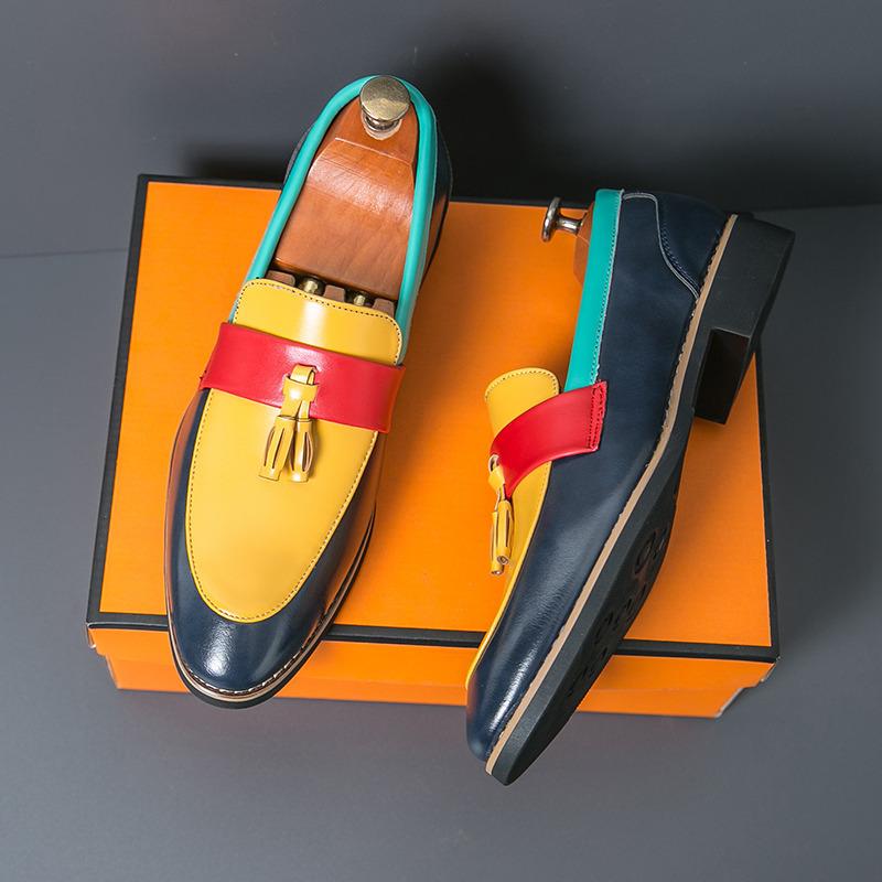 Britský styl Módní svatební boty pro muže Špičaté kožené společenské boty Velikost 38-48 Luxusní boty Muži Zapatos De Vestir Hombre