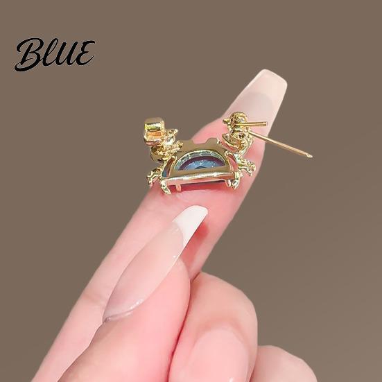 Alloy Crab Pin Women Brooch Sparkling Rhinestones Blue Shell Small