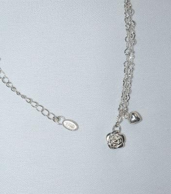 Loasi Lovely Rose. Rose Heart Chain Necklace