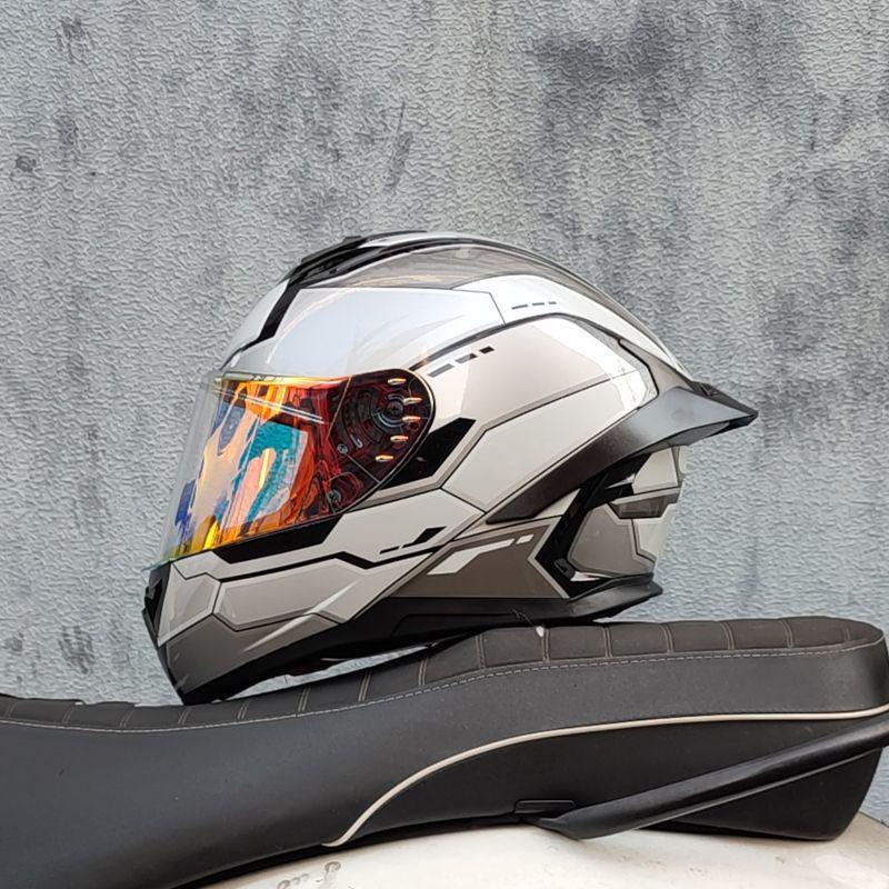 Unisex Full-Face Motorcycle Helmet with Gundam Design, Summer-Compatible, Large Spoiler, Bluetooth Slot