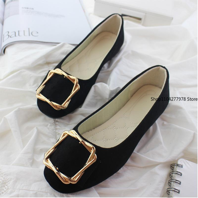 Fashion Women Flats Luxury Elegant Pumps 2025 Woman Loafers Summer Moccasins Ballerinas Flat Casual Shoes Ladies Plus Size 43