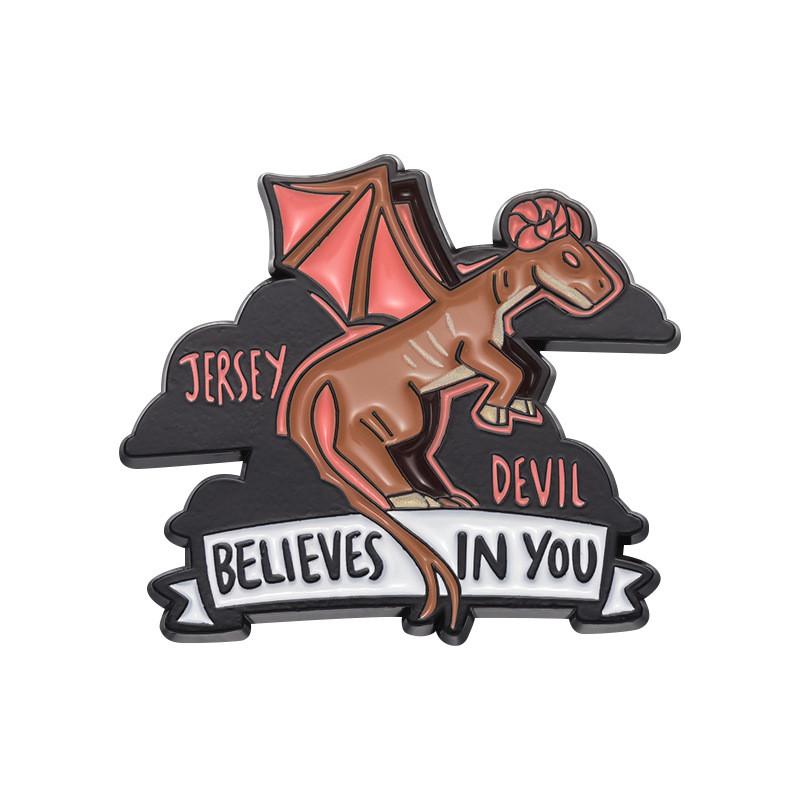 

Creative Cartoon Metal Brooch Adorable Alien Bat Dinosaur Shaped Badge In Alloy Material XZ9589