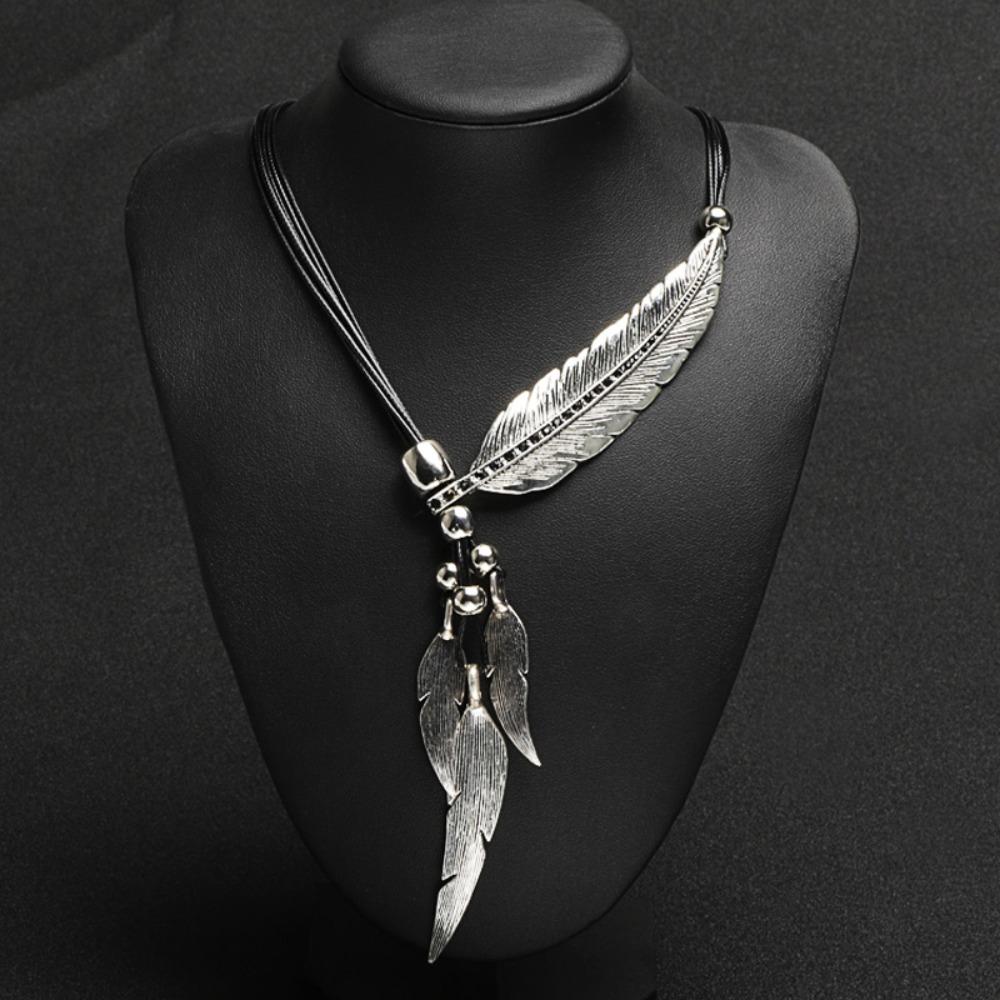 Rhinestone Leather Rope Tassel Necklace Zinc Zinc Alloy Leaves Neck Pendant Golden Feather Necklace  Couple