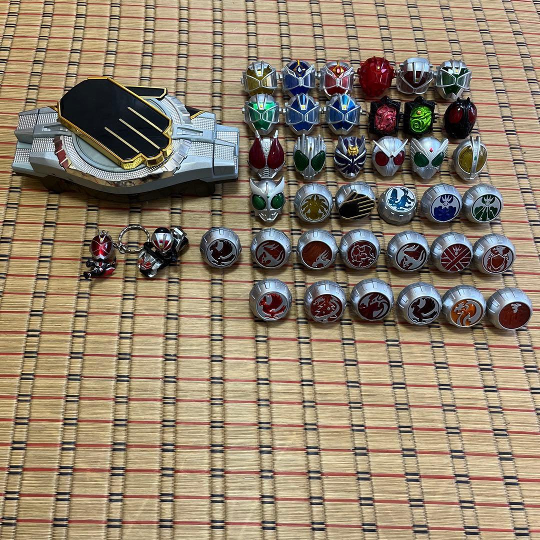 Used Limited time price reduction Kamen Rider Vizard transformation belt and ring 37 piece set