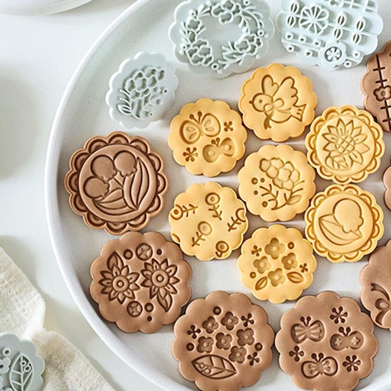 8PCS Flower Shape Cookie Molds Manual Press Cake Moulds Convenient Biscuit Dessert Making Tool for Baking Enthusiasts