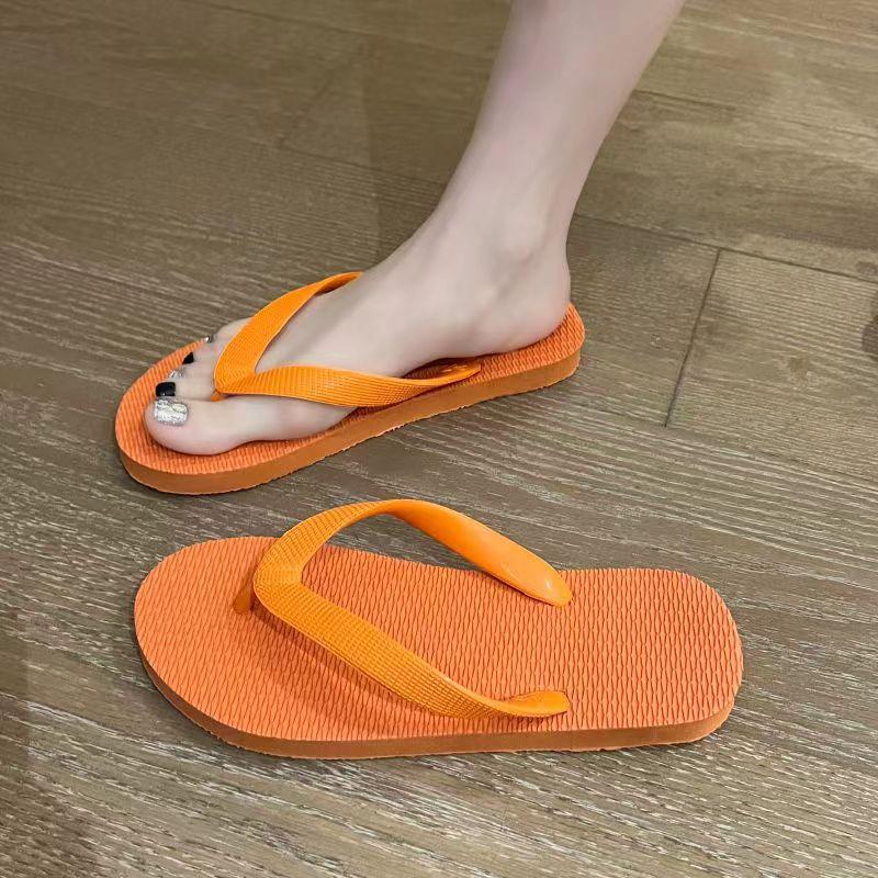 Rubber flip-flops summer classic casual new outdoor slippers non-slip beach indoor and outdoor