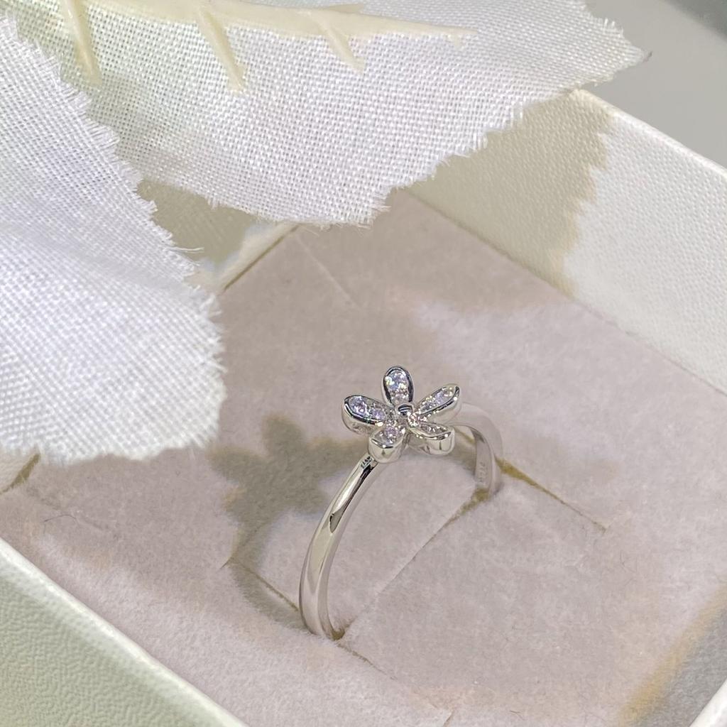 European and American Jewelry  Small Daisy Rose Gold Ring Personality Tail Ring