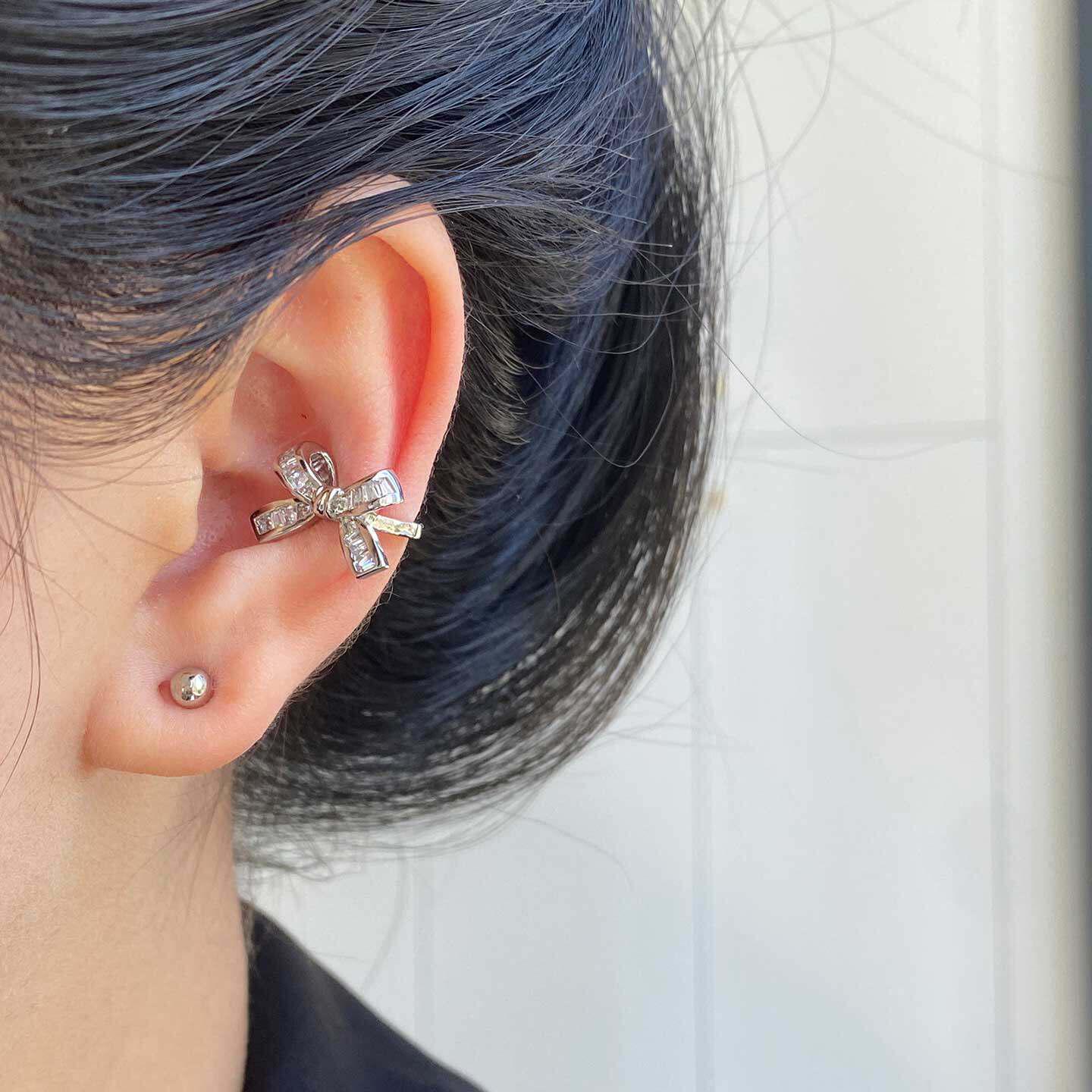 No-Piercing Bow Ear Cartilage Clip: Elegant, Versatile & Ideal for Commuting - 2026 Trending Accessory