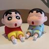 Figurky Crayon Shin-Chan Držák na telefon Kawaii Anime Stolní ozdoby Kreslený Sledování TV Podpora telefonu Roztomilé panenky Dekorace