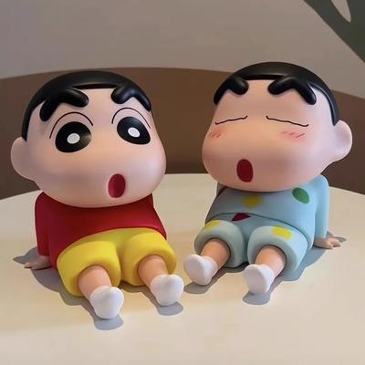 Crayon Shin-Chan Figuren Handyhalter Kawaii Anime Desktop-Ornamente Cartoon Fernsehen Handyhalterung Niedliche Puppendekorationen