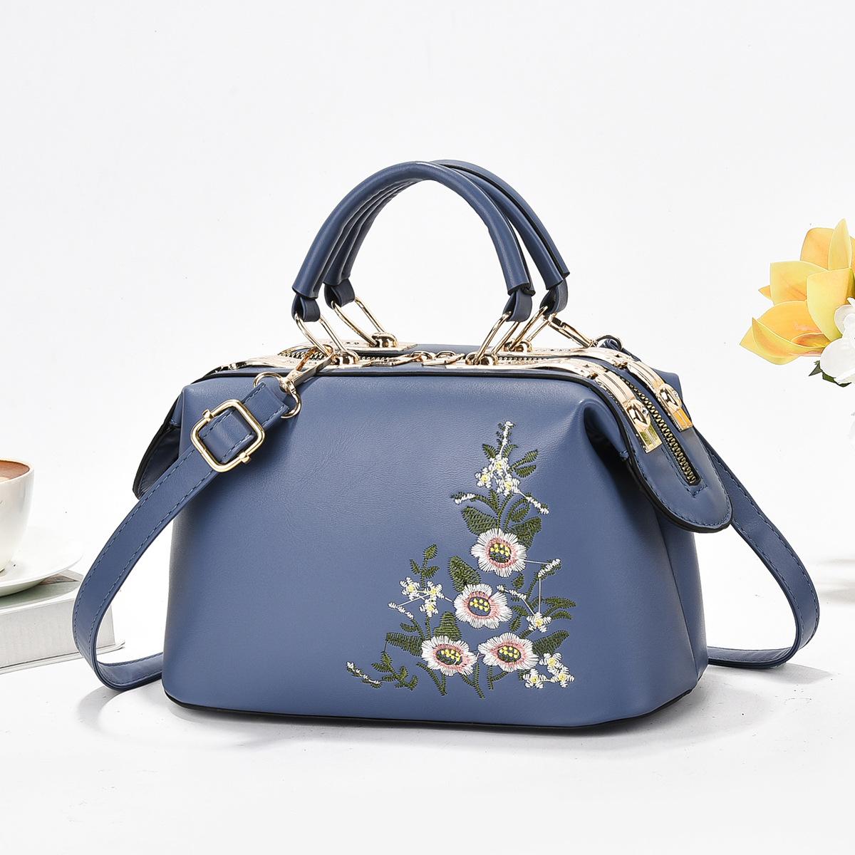 Personalized Embroidered Womens Crossbody Bag Luxury Womens Handbag Boston Pillow Bag New Fashion Ladies Shoulder Bag women 24.5x13x15cm