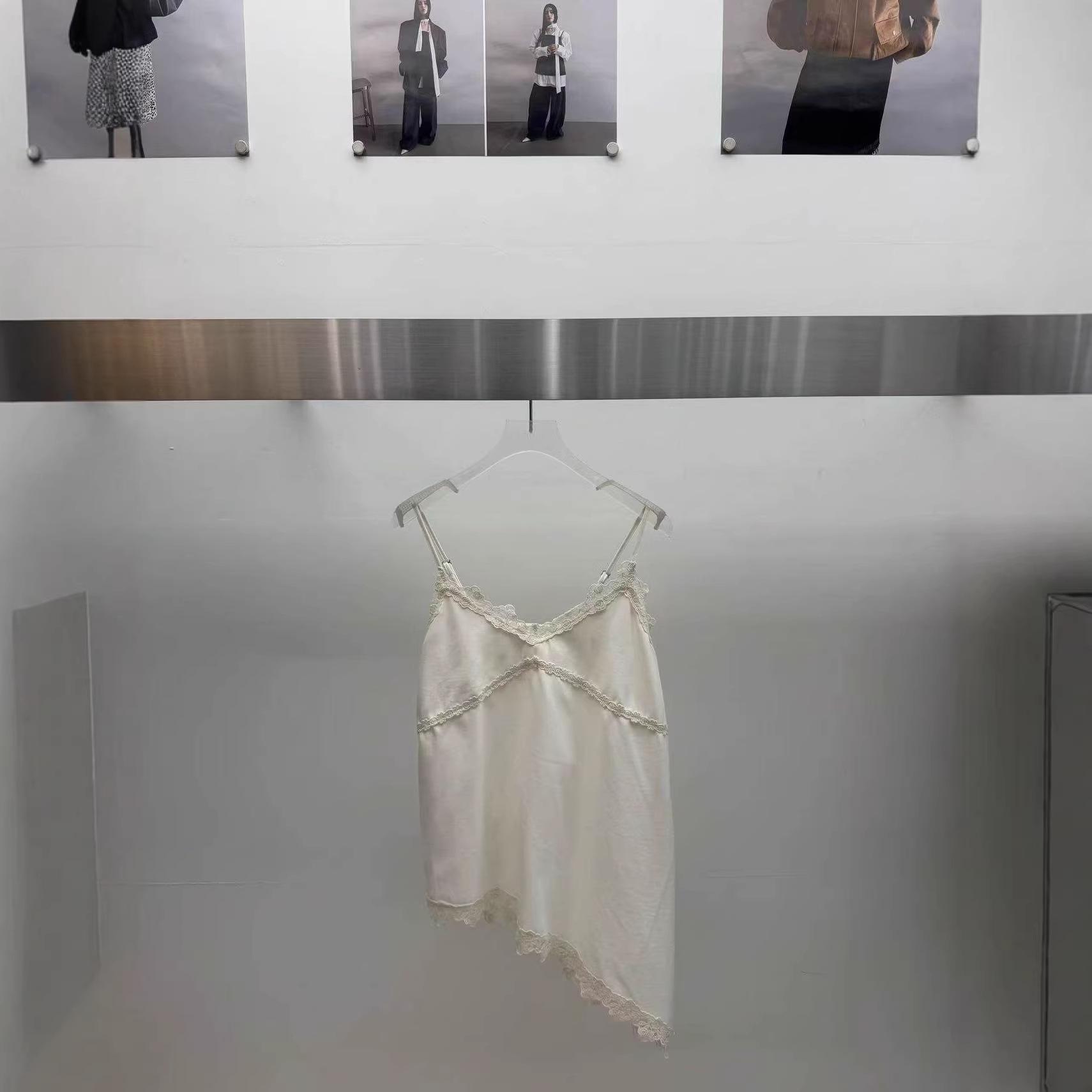 

2026 Spring Retro Lace Trim Camisole Top for Women - Inspired by Dongdaemun Style One Size білий