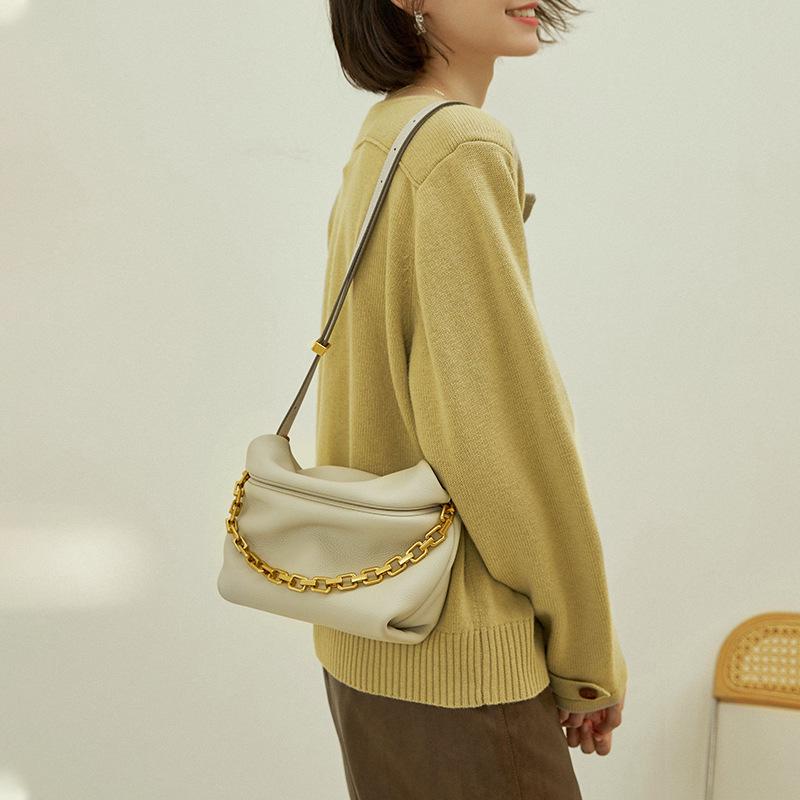 

Women s Genuine Leather Pleated Cloud Bag: 2024 Fashion Chain Dumpling Shoulder Crossbody Bag