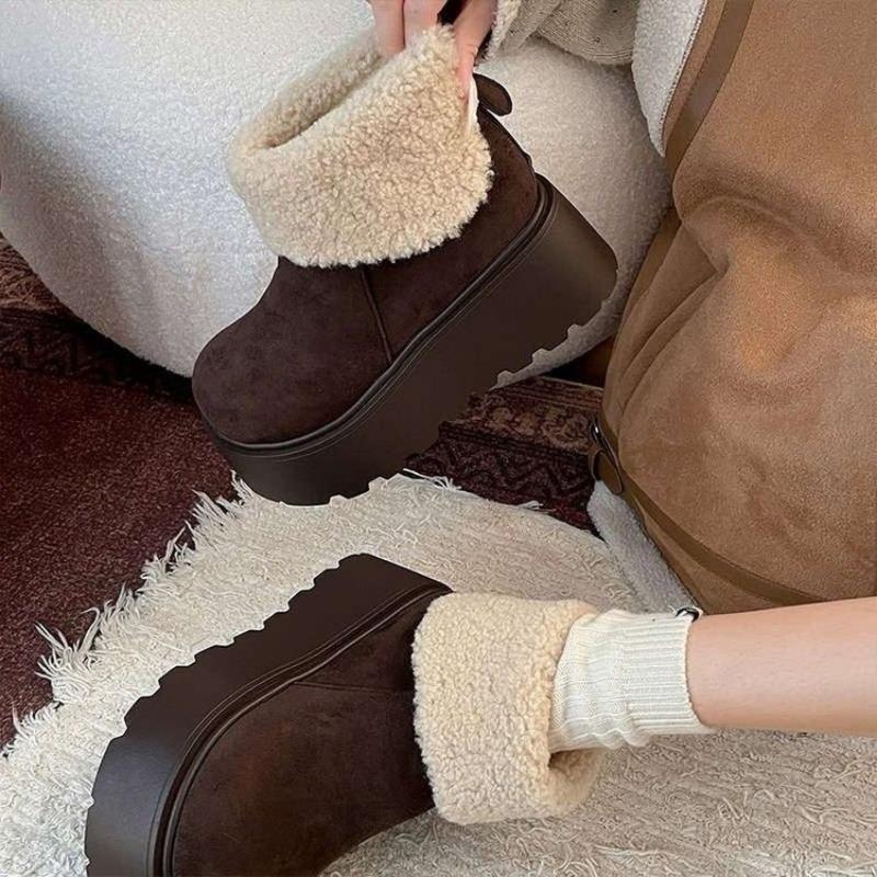 

Зимние новые маленькие с увеличением высоты уличные набивные утолщенные хлопковые туфли на платформе с отворотом пушистые женские сноубутсы 40 темно-коричневого