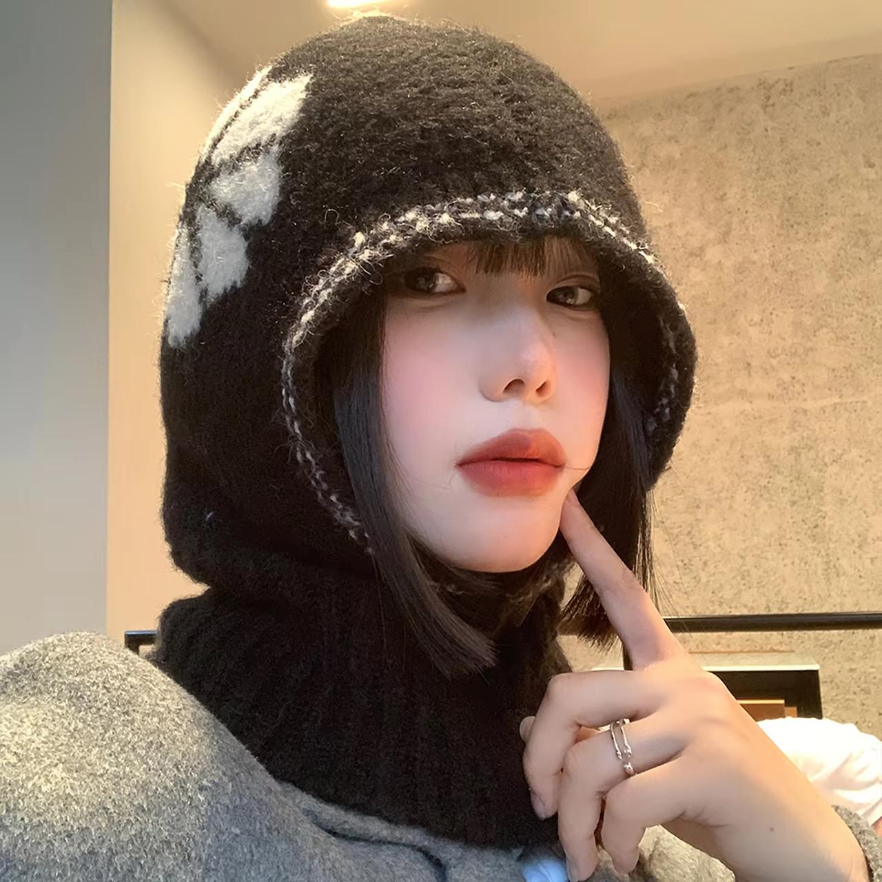 

Vintage Floral Wool Knitting Balaclava Hat For Women Winter Warm Neck Collar Hooded Caps Windproof Cycling Ski Pullover Beanie Elastic
