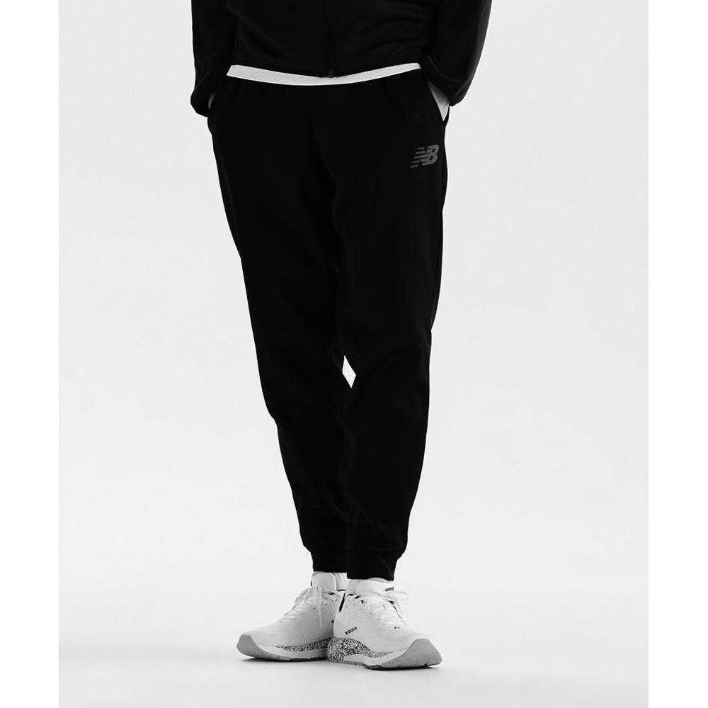 

NEW BALANCE NBMLD4S021 МУЖСКИЕ Флисовые брюки Tenacity PF ЧЕРНЫЕ