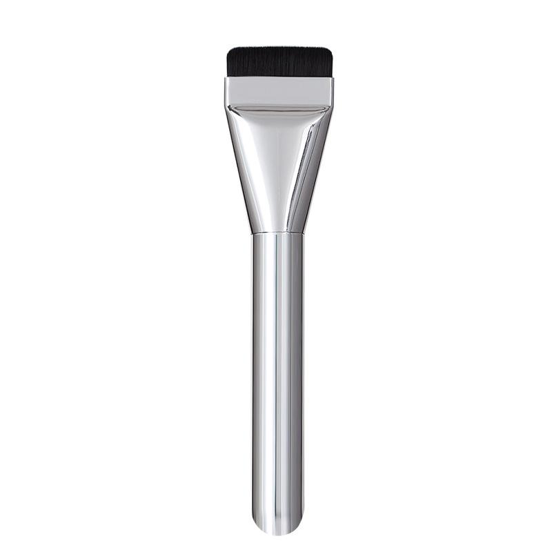 Flat-Head Traceless Liquid Foundation Brush - Thin, Non-Absorbing Makeup Brush