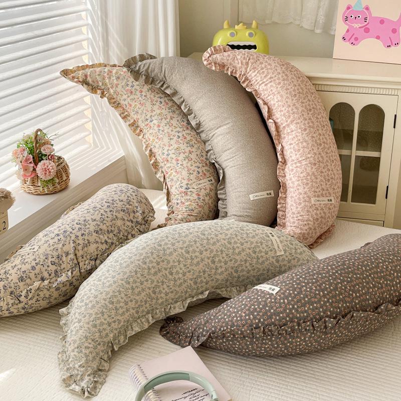 Cotton & Linen Moon Pillow: Baby Soothing, Washable, Pregnancy Support