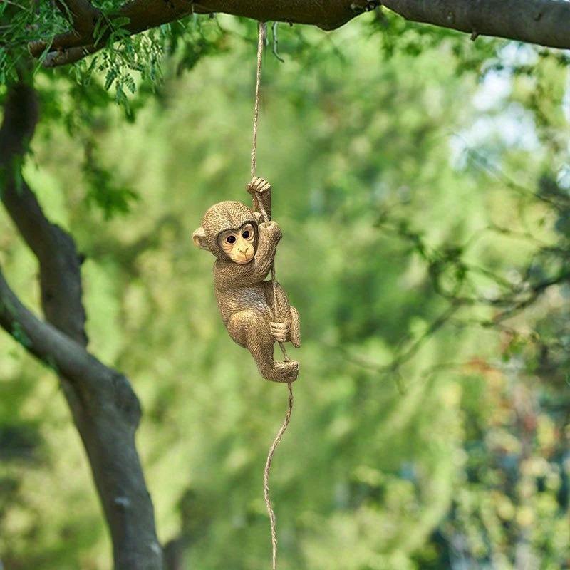 Monkey Figurine Hanging Ornament, Resin Climbing Animal Statue, Weatherproof Decor for Garden, Patio, Balcony, Indoor Plants