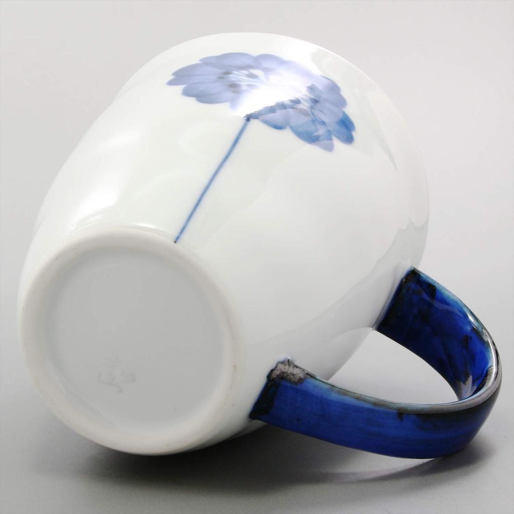 Cana cu flori pentru cuptorul Hasami ware model cu o singură floare 385728