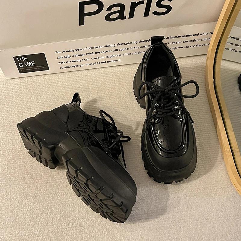 Fashion Women's Fashion Thick Heel Shoes Spring New Round Head Front Strap Thick Sole Anti-slip Wear-resistant Low-top Shoes