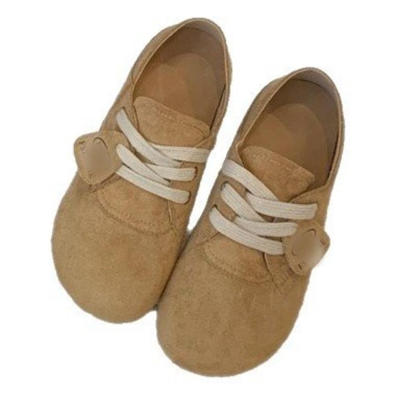 Fashion and comfortable women's autumn new models with one pedal, lazy shoes and two skirts.