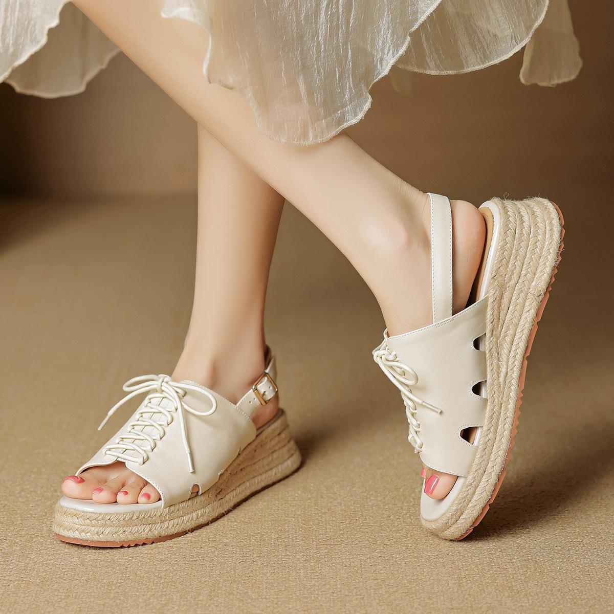 

Huge good-looking sandals women s slope heel 2025 summer new outer wear French beautiful thick sole not tired foot lace-up Roman shoes 35
