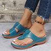 Women's Shoes with Toe Clips Large Wedge Heels Flat Beach Sandals and Slippers
