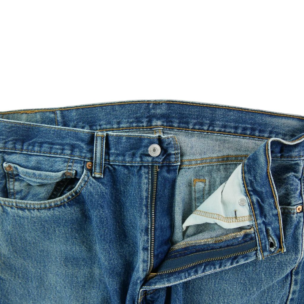 Zweites Leben - Herrenjeans Levis 505 Regular Fit - Sehr guter Zustand