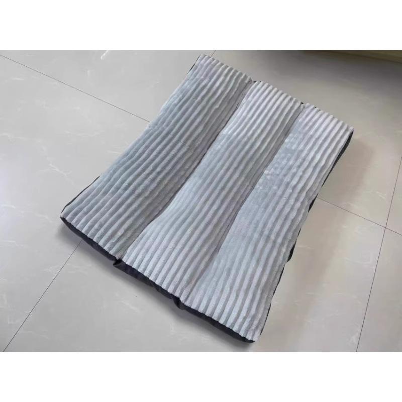 Washable Non-Slip Dog Bed Mat for Medium to Large Dogs - Thick, Warm, All-Season Comfort