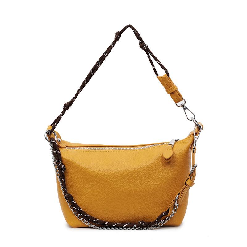 Shoulder Bag New Retro Fashion Popular Handbag Bag Women's Commuting Texture Large Capacity Chain Small Square Bag