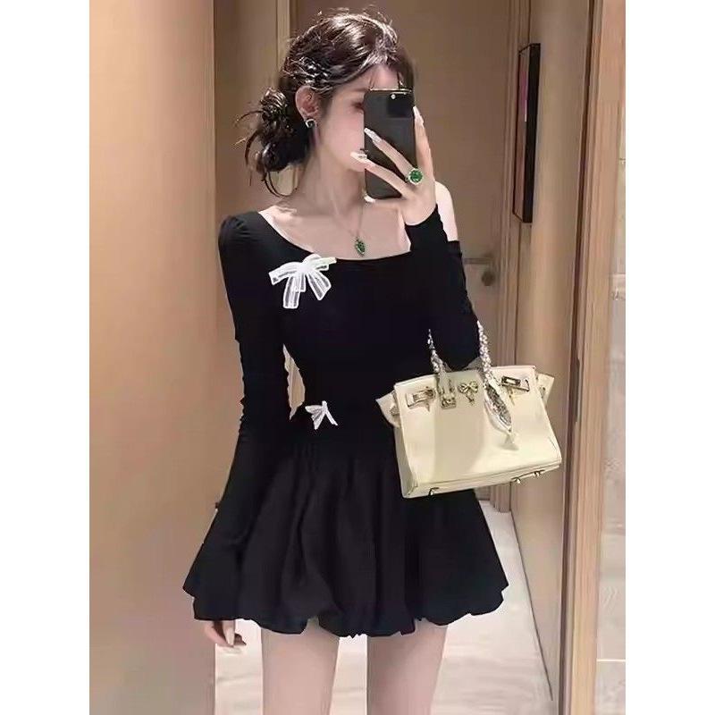 Xiaoxiangfeng black off-the-shoulder bow dress women's spring new unique and beautiful waist and thin short skirt