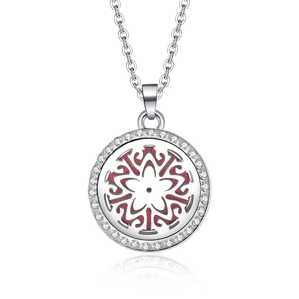 In-Stock Aromatherapy Hollow Diamond Pendant Necklace