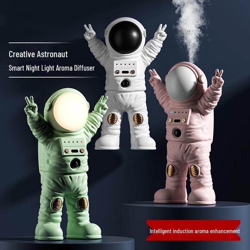 GOWKE Creative Astronaut Aroma Diffuser