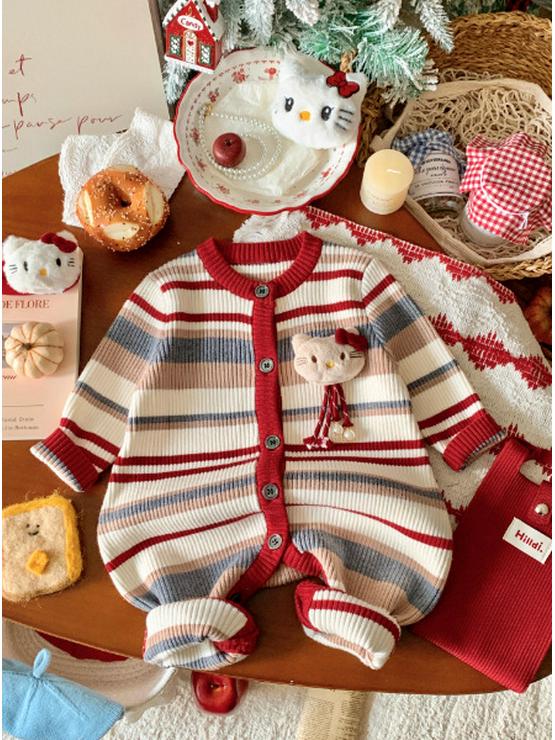 2025 Autumn/Winter Fashionable Family Outfits: Chic Mother-Daughter and Baby Styles for Unique Autumn Wear