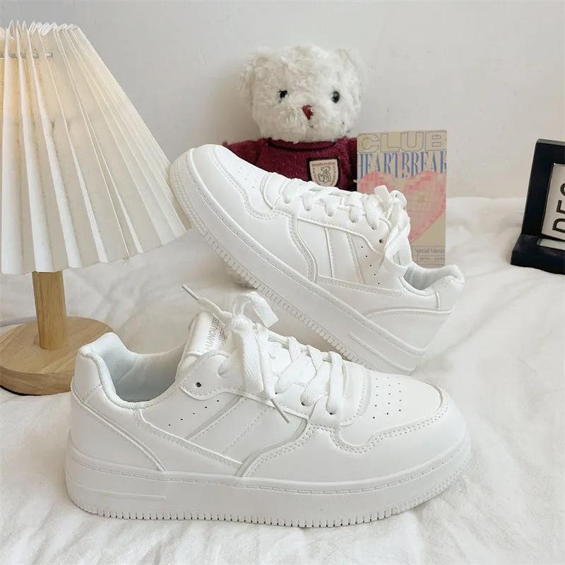 Little White Shoes Women's Spring and Autumn 2025 New Models with Skirts, Shoes Women's Tide Ins Niche Design Versatile Board Shoes