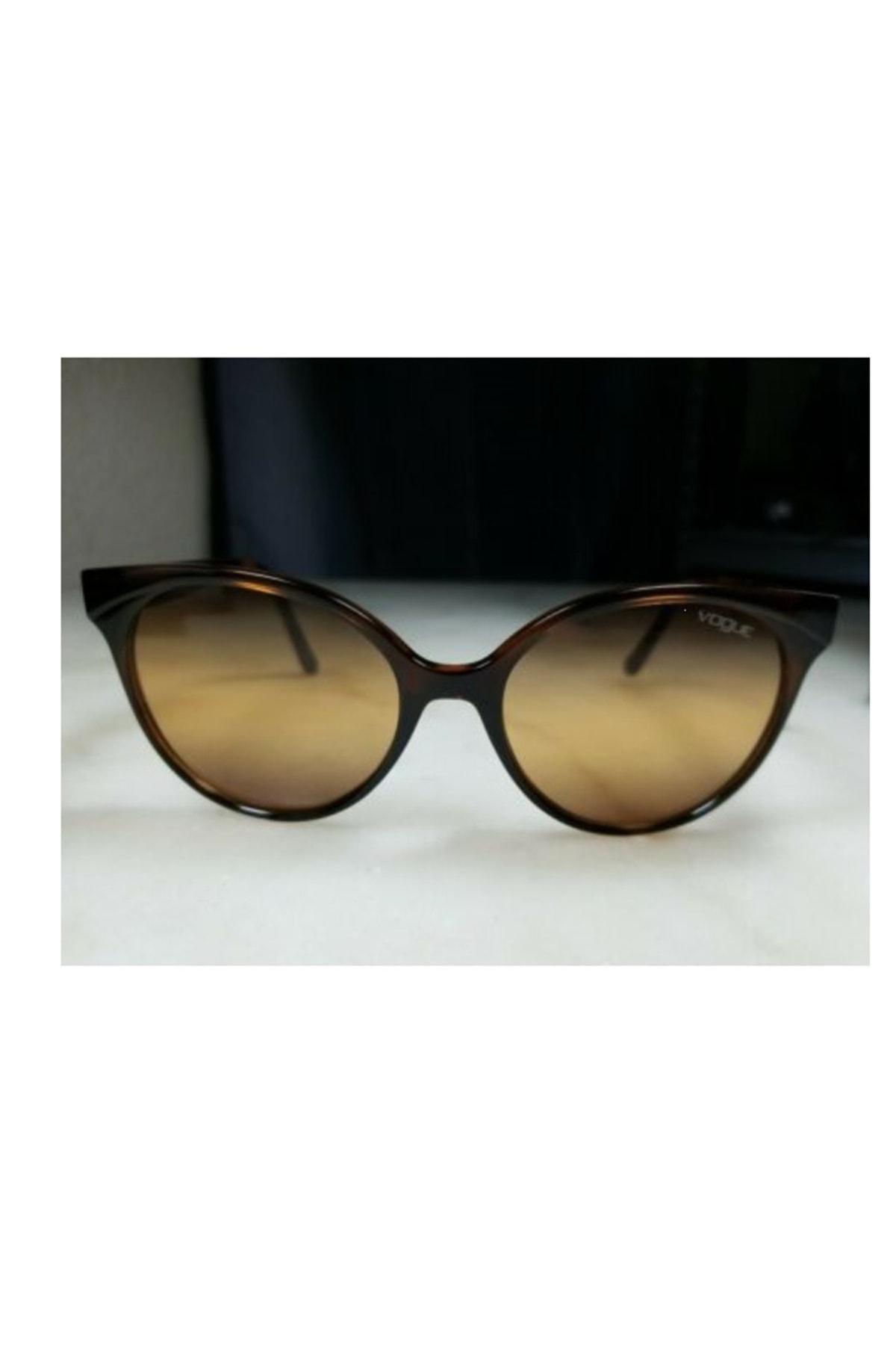 

Оригинальные женские солнцезащитные очки Vogue Eyewear 5246-S 23860L 53
